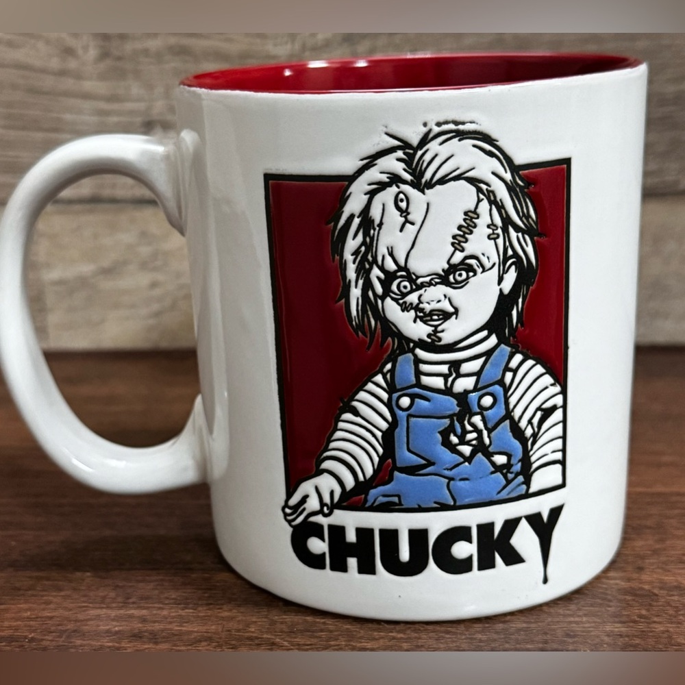 Child’s Play CHUCKY Mug 20oz - NEW